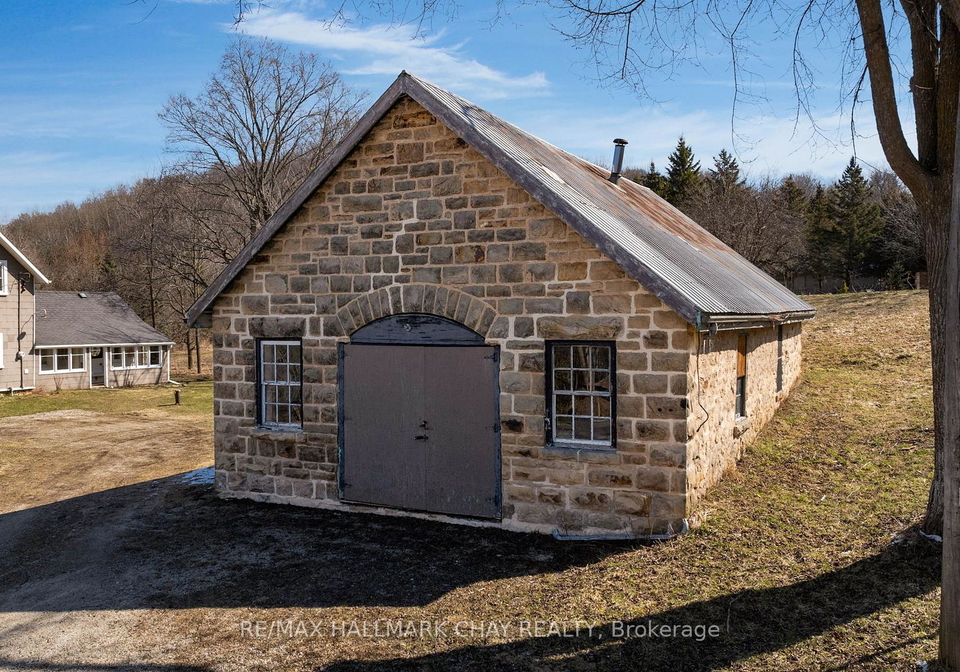 8997-county-road-9-clearview-ontario-s12997562