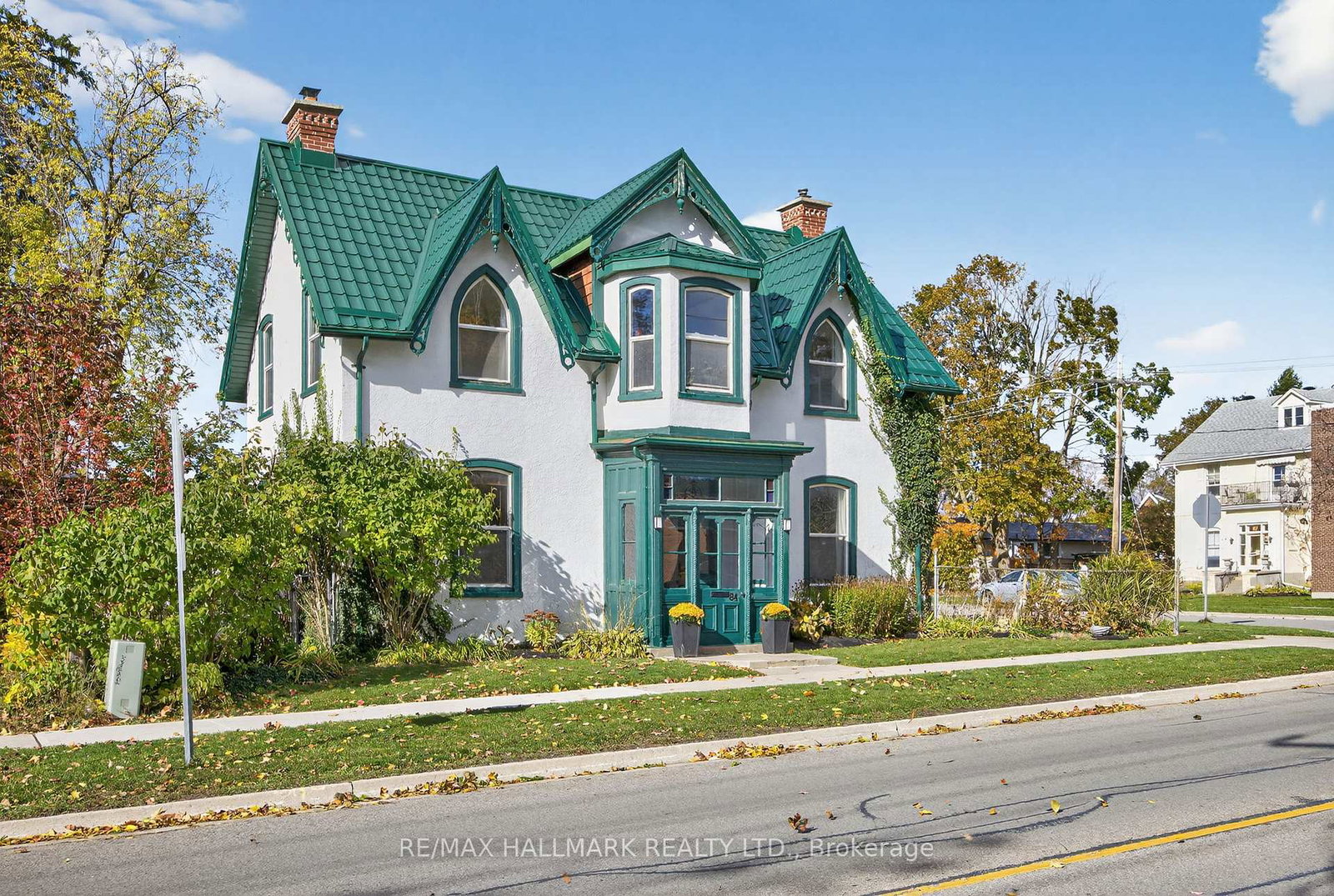 84-wellington-street-e-barrie-ontario-s12997994