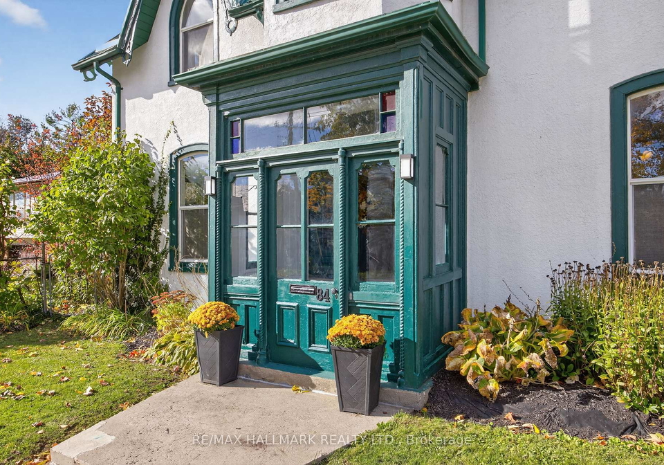 84-wellington-street-e-barrie-ontario-s12997994