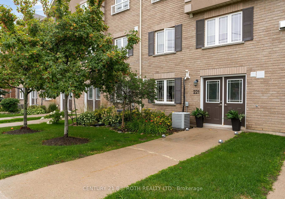 221-harvie-road-barrie-ontario-s12998950