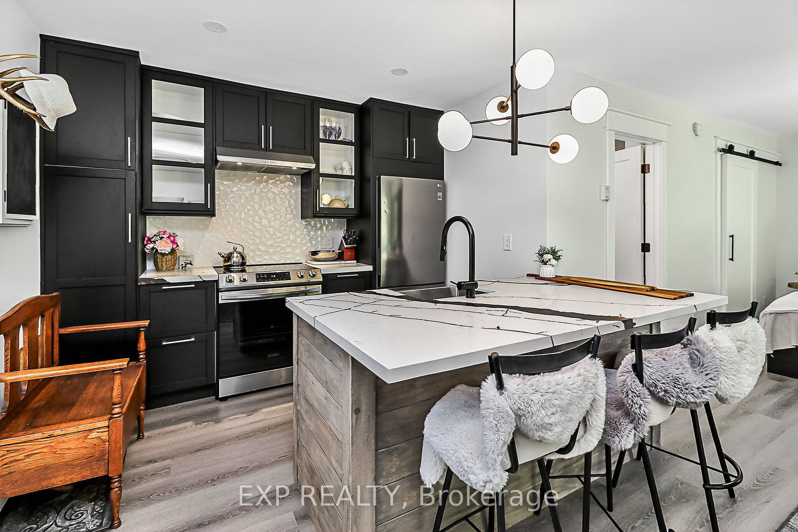 15-dawson-drive-collingwood-ontario-s12999540
