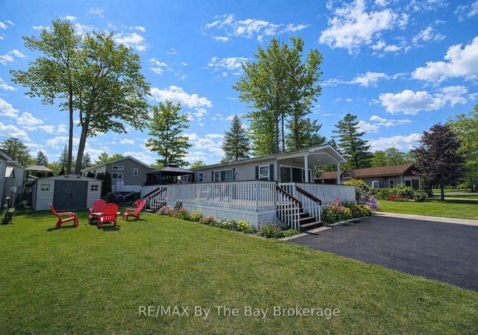 5-chippewa-trail-wasaga-beach-ontario-s13000868