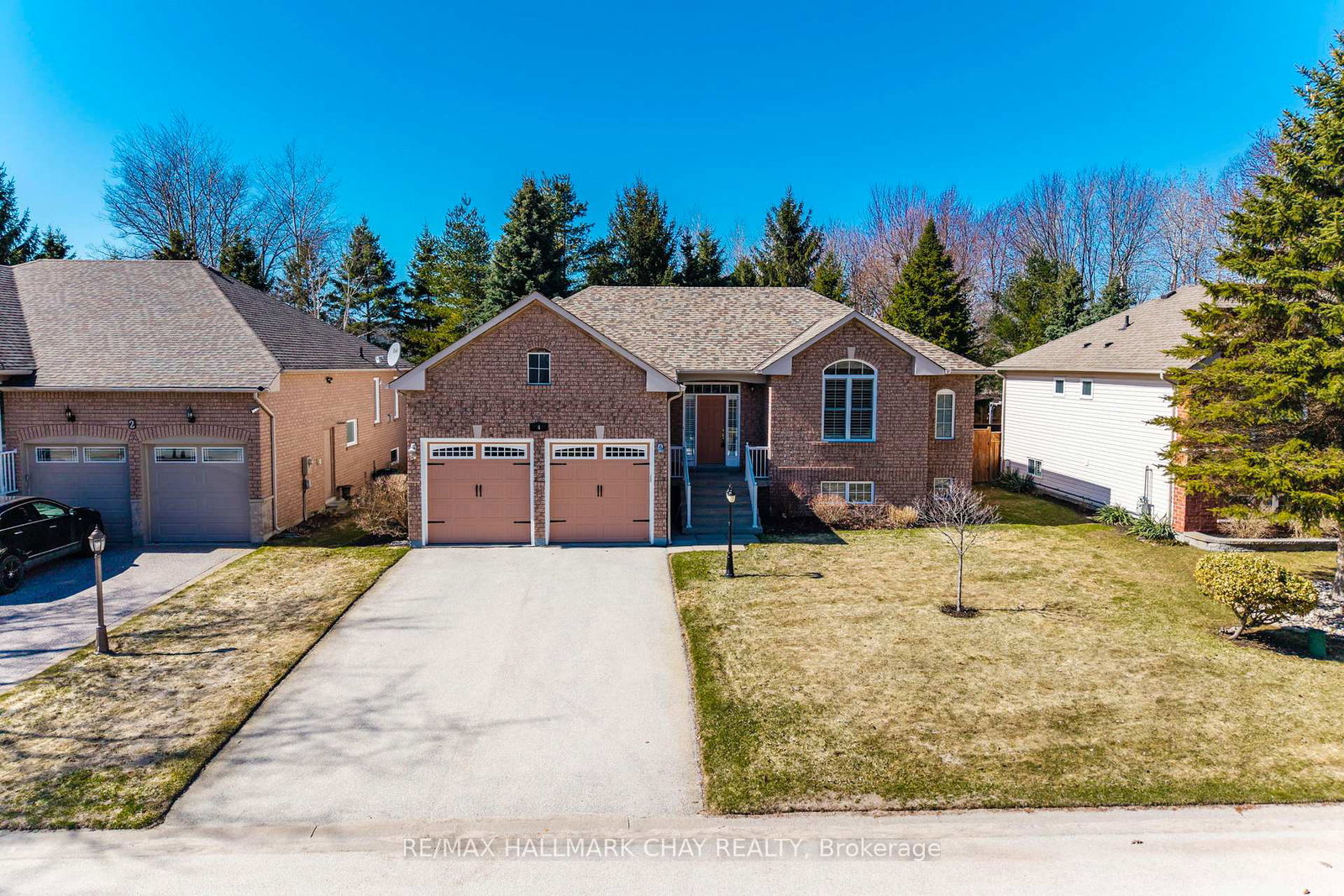 4-bay-court-wasaga-beach-ontario-s13001016