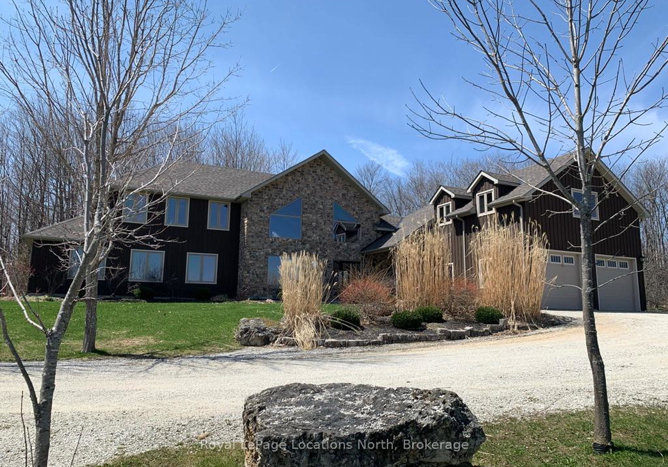 1416-county-124-road-clearview-ontario-s13001386