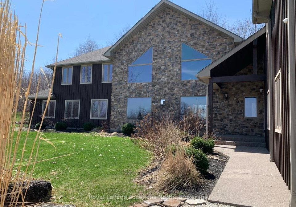 1416-county-124-road-clearview-ontario-s13001386