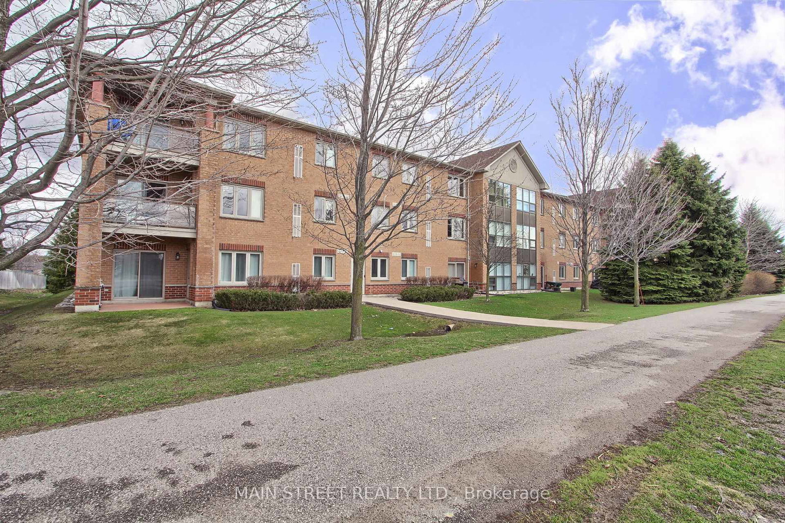500-mapleview-drive-w-barrie-ontario-s13001480
