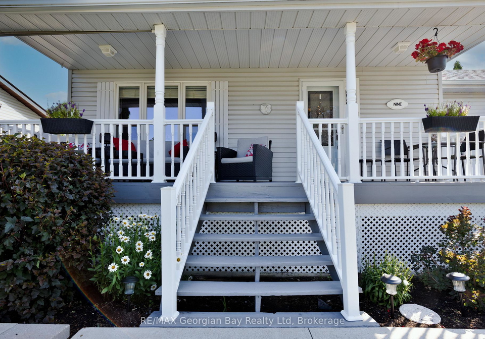9-copeland-street-penetanguishene-ontario-s13003436