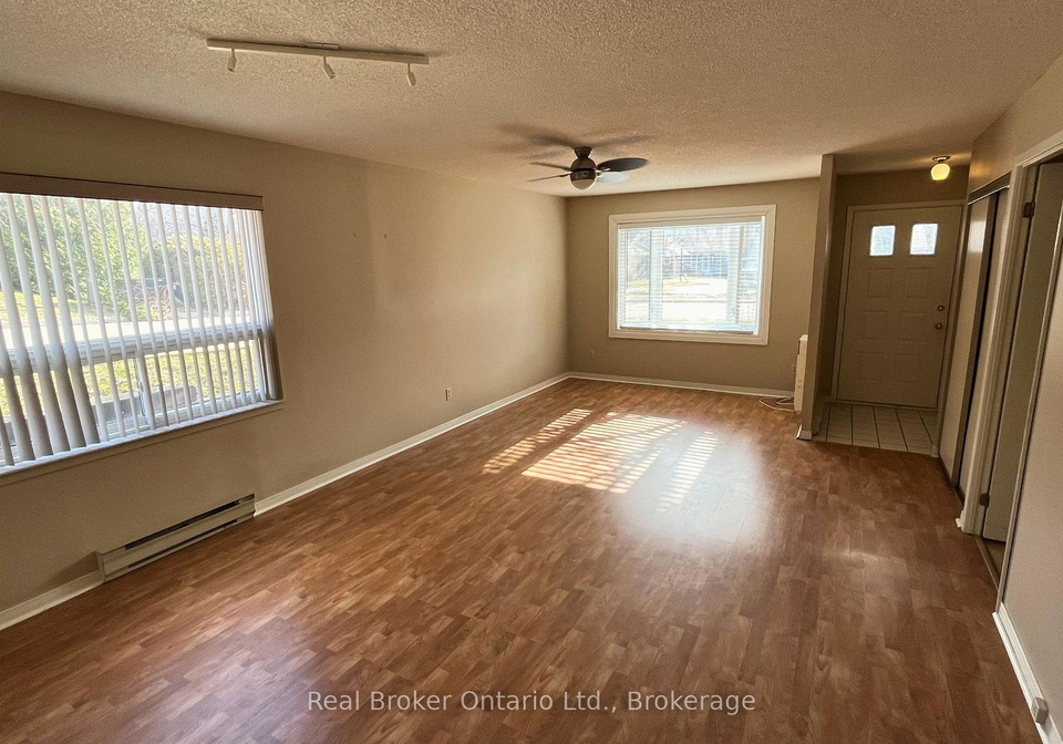 696-king-street-midland-ontario-s13003444