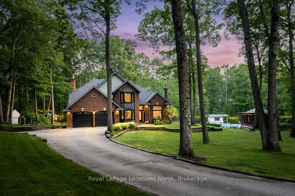 18-mills-circle-springwater-ontario-s13003624