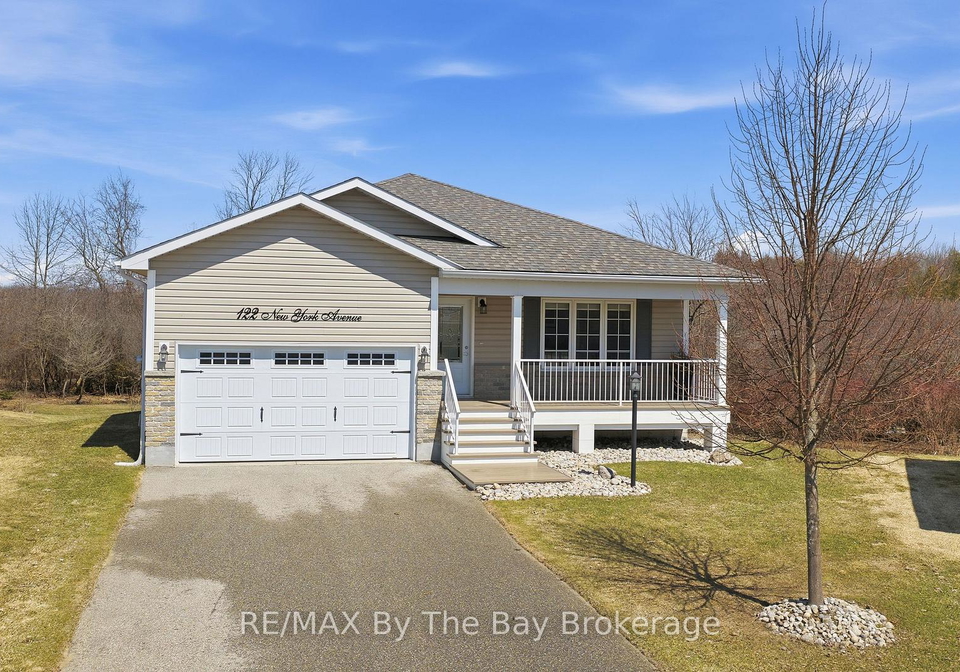 122-new-york-avenue-wasaga-beach-ontario-s13003906