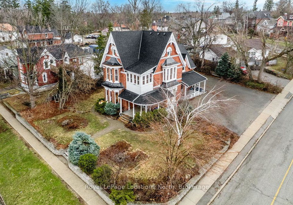 3-peel-street-barrie-ontario-s13008160
