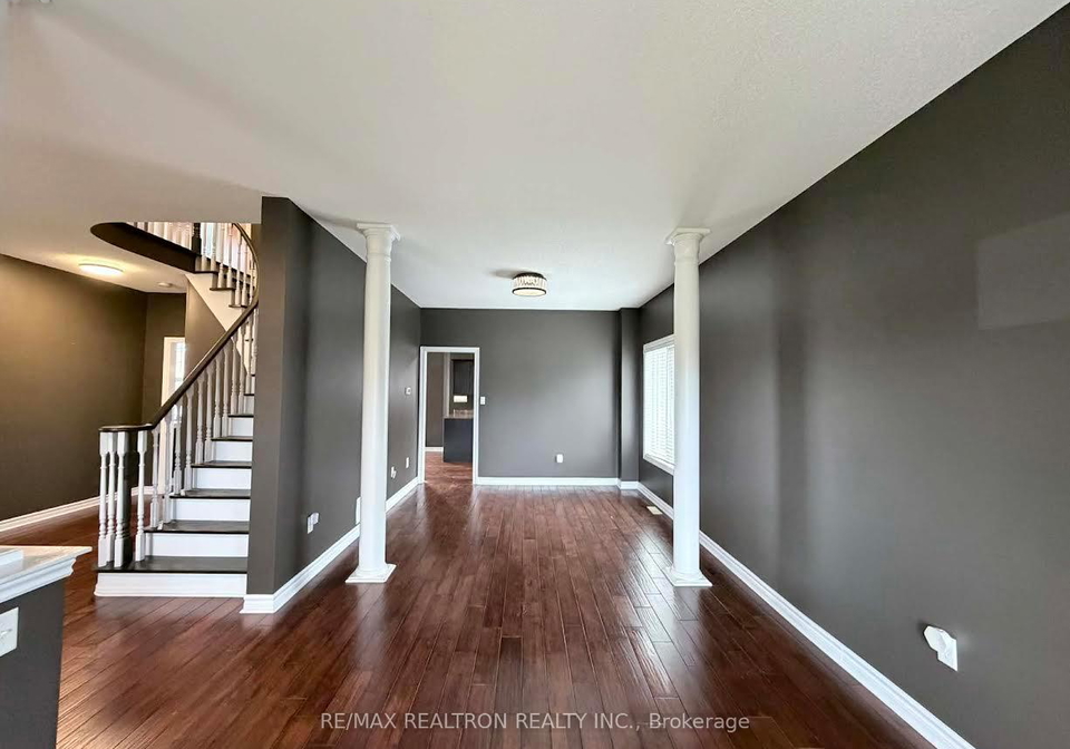 416-mapleton-avenue-barrie-ontario-s13008736
