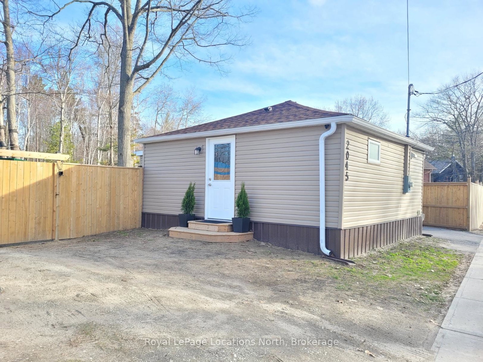 2045-river-road-w-wasaga-beach-ontario-s13010582