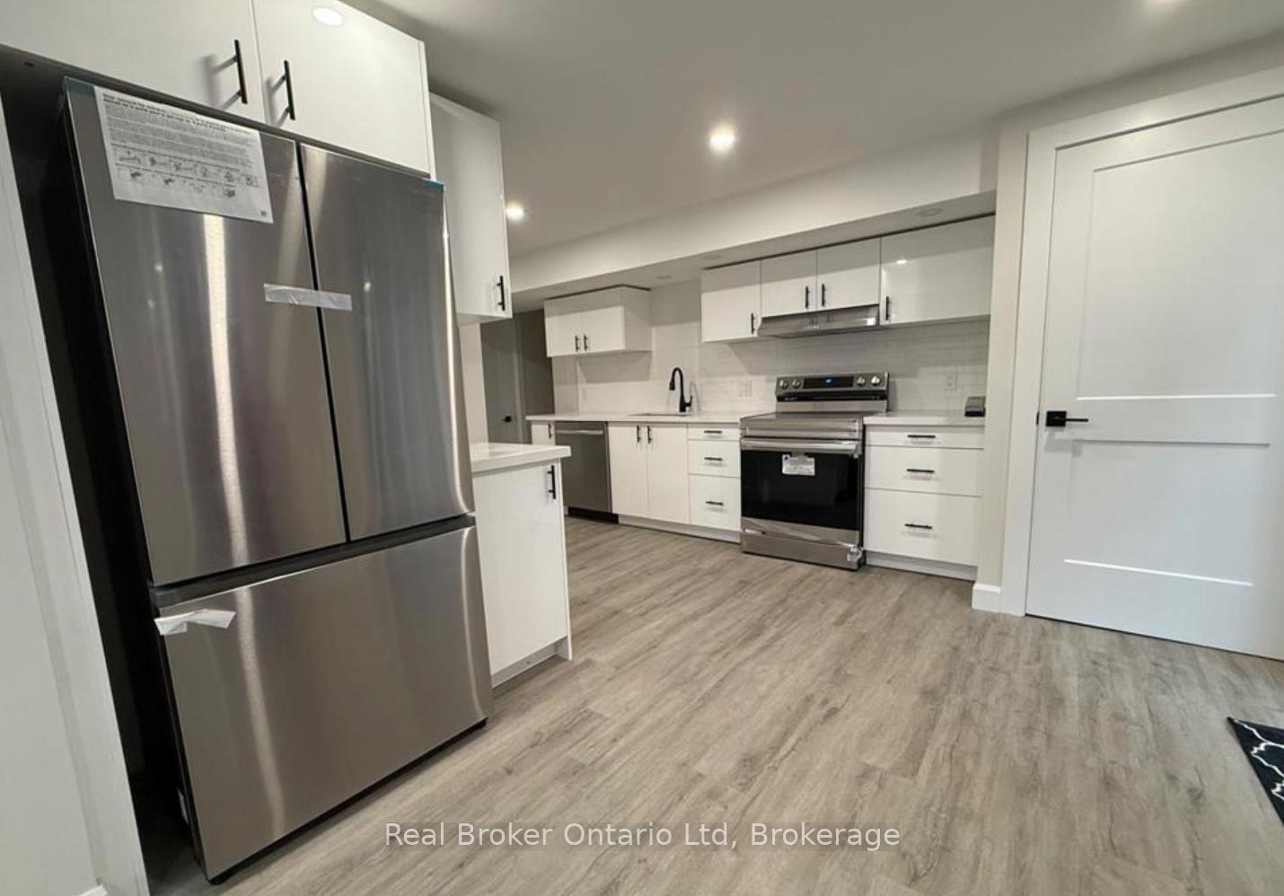 29-hewitt-place-barrie-ontario-s13010646