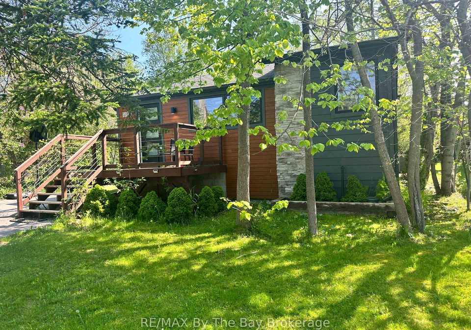 15-61st-street-s-wasaga-beach-ontario-s13013474