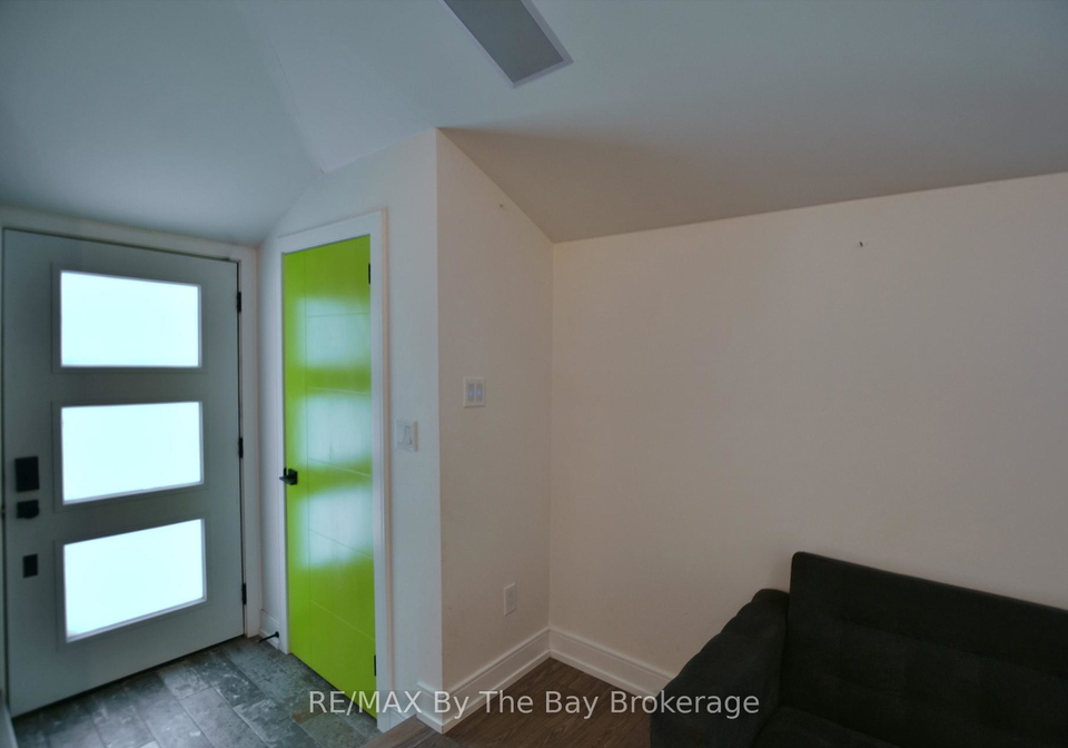 15-61st-street-s-wasaga-beach-ontario-s13013474