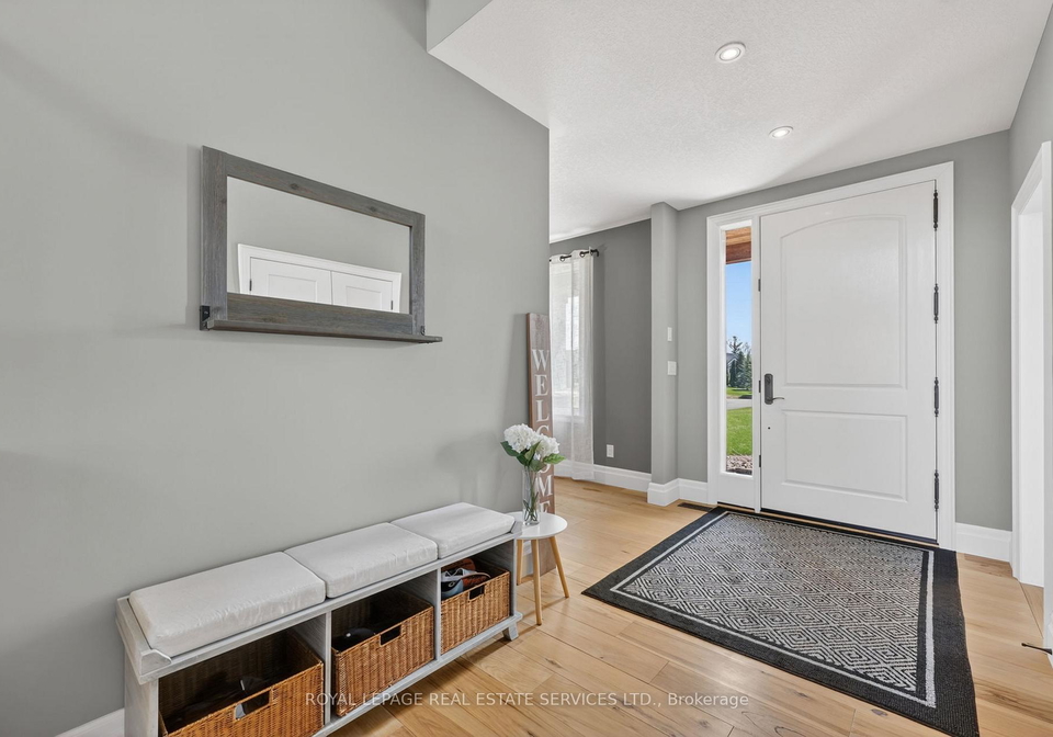 18-walnut-drive-wasaga-beach-ontario-s13015204