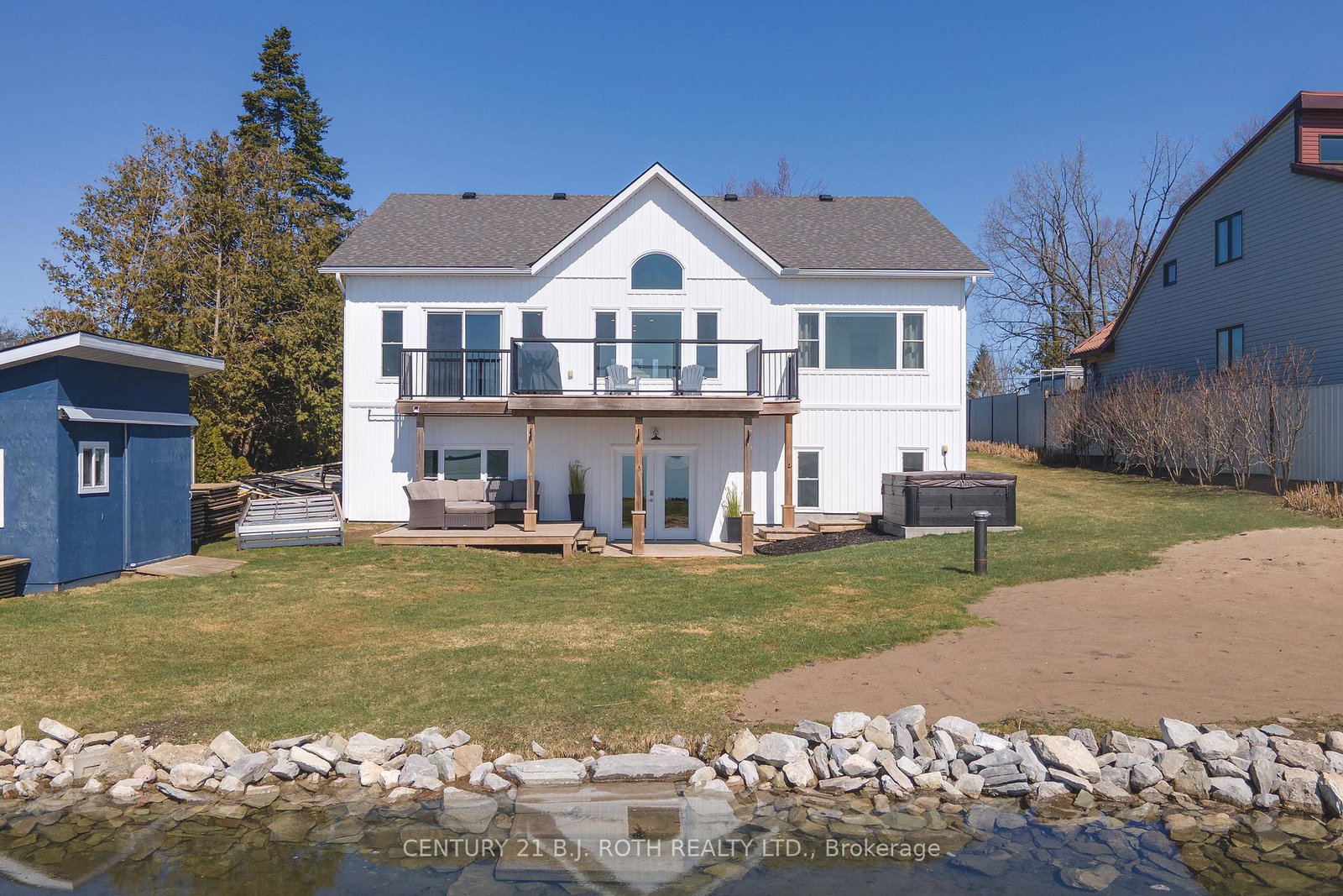 1931-woods-bay-road-severn-ontario-s13015230