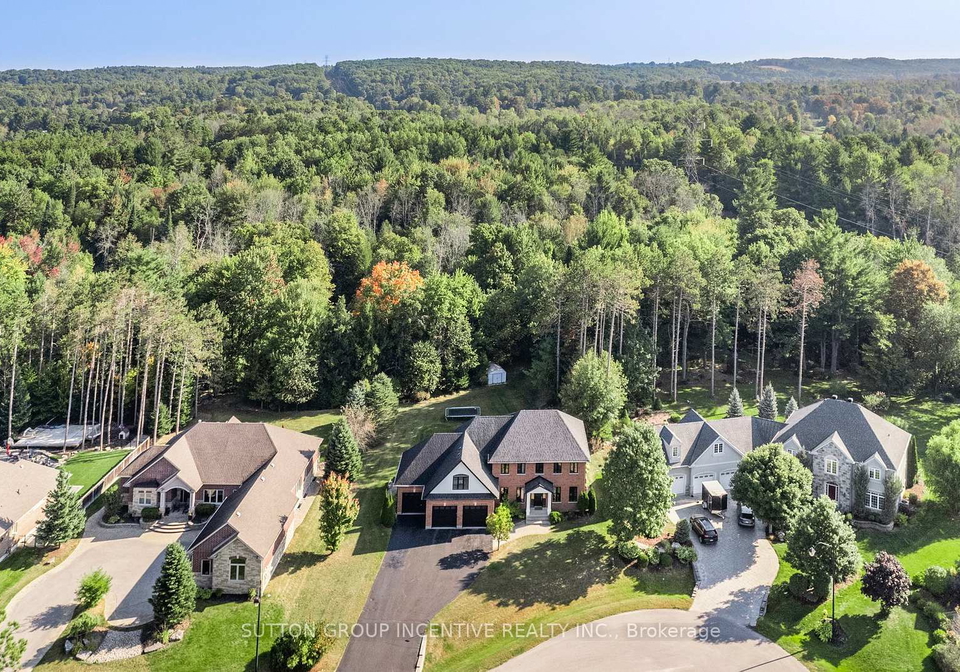 38-lilac-lane-springwater-ontario-s13017826
