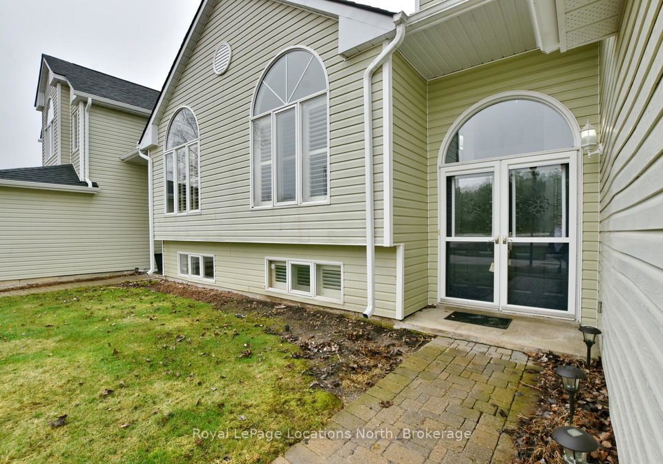 61-barker-boulevard-collingwood-ontario-s13019872