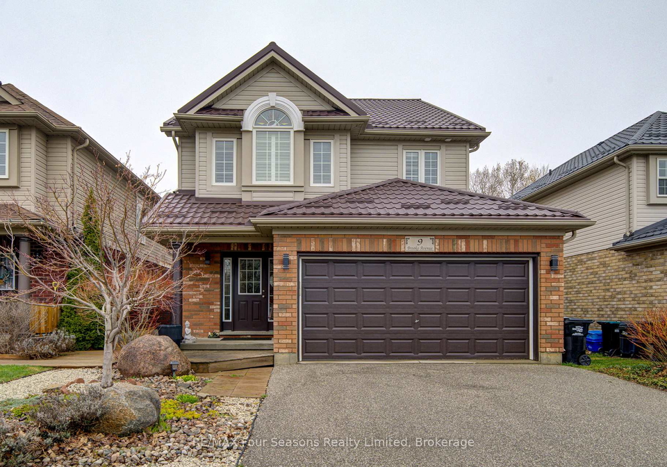 9-brooke-avenue-collingwood-ontario-s13019940