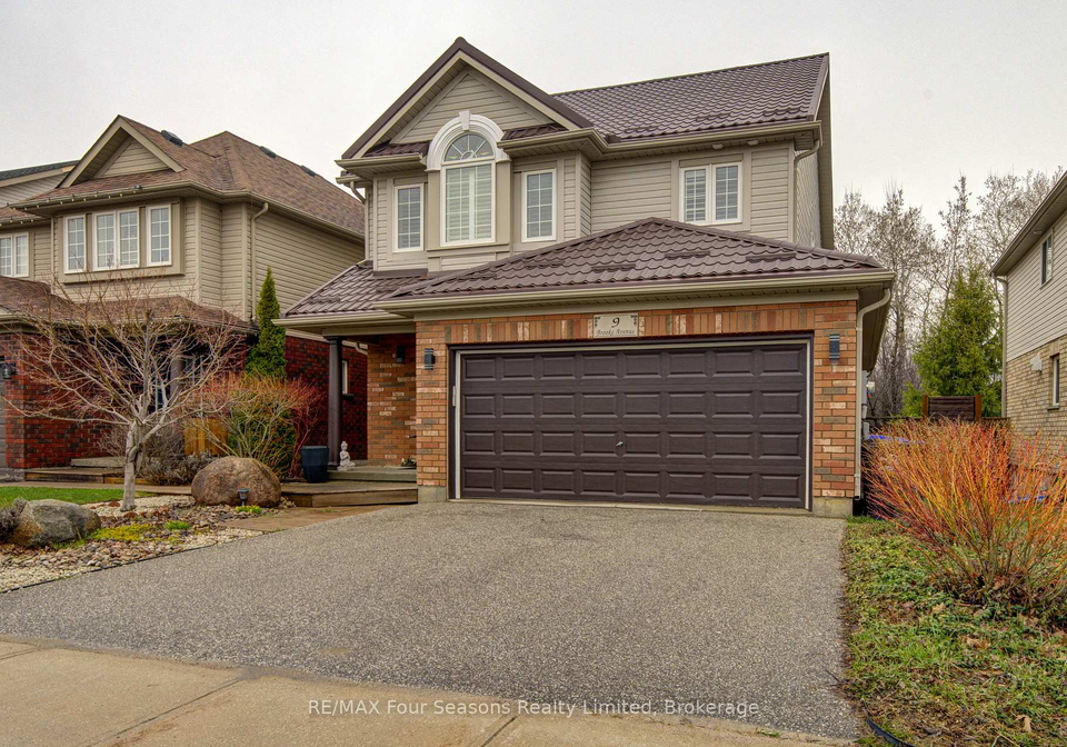 9-brooke-avenue-collingwood-ontario-s13019940