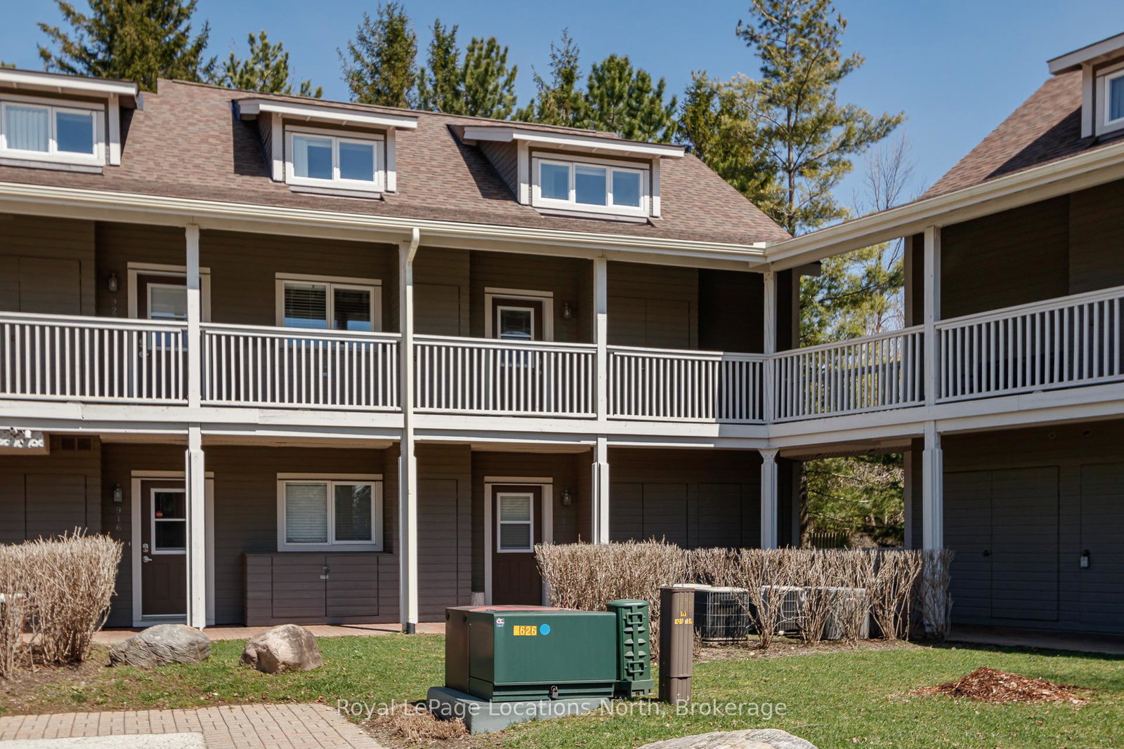 926-cedar-pointe-court-collingwood-ontario-s13020966