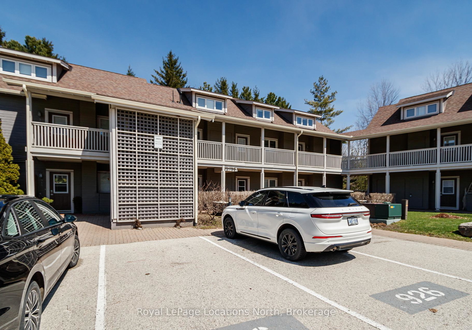 926-cedar-pointe-court-collingwood-ontario-s13020966