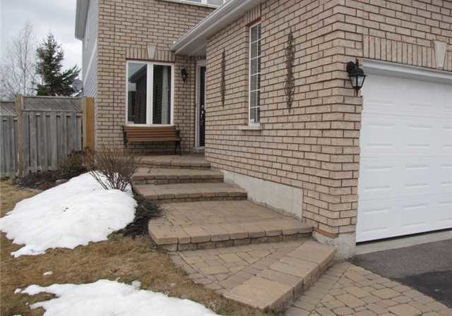 150-wessenger-drive-barrie-ontario-s1302106