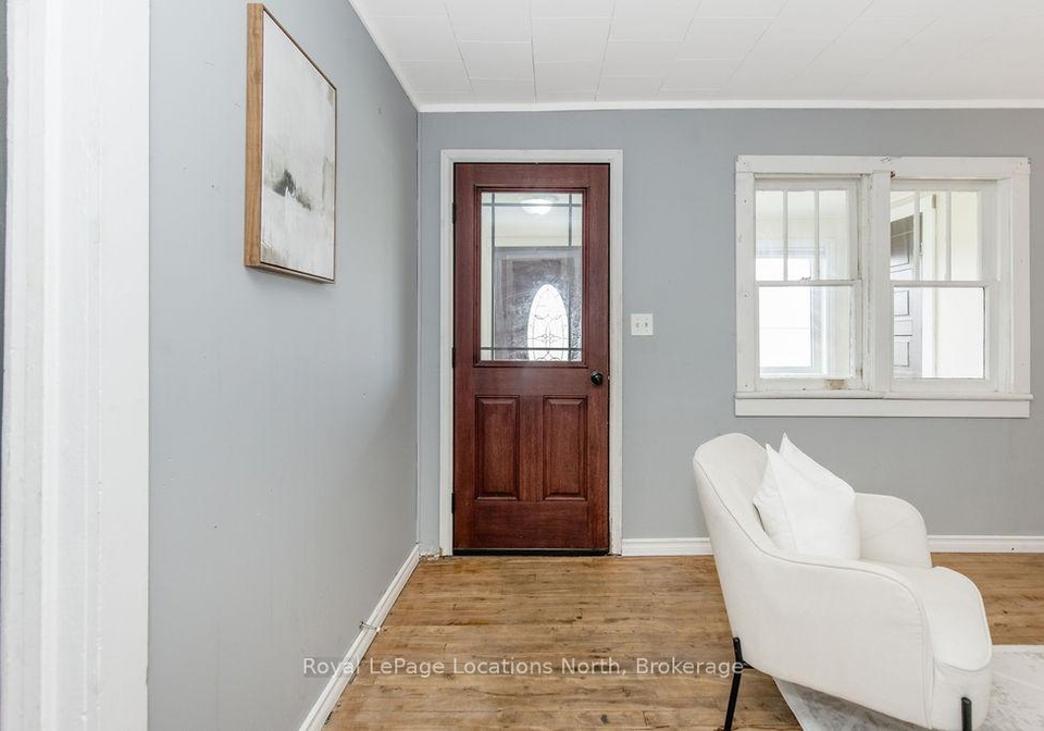 221-spruce-street-collingwood-ontario-s13021060