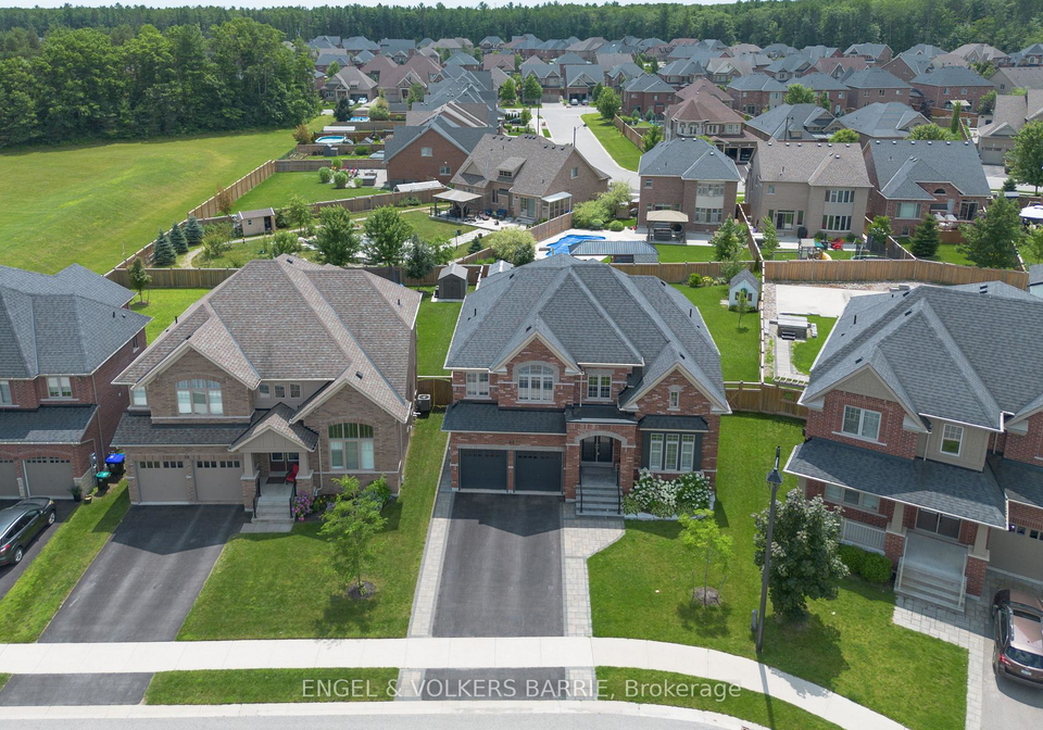 61-olivers-mill-road-springwater-ontario-s13021316