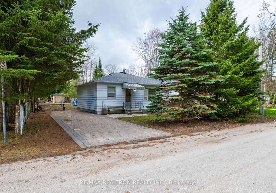 84-34th-street-north-wasaga-beach-ontario-s13021336