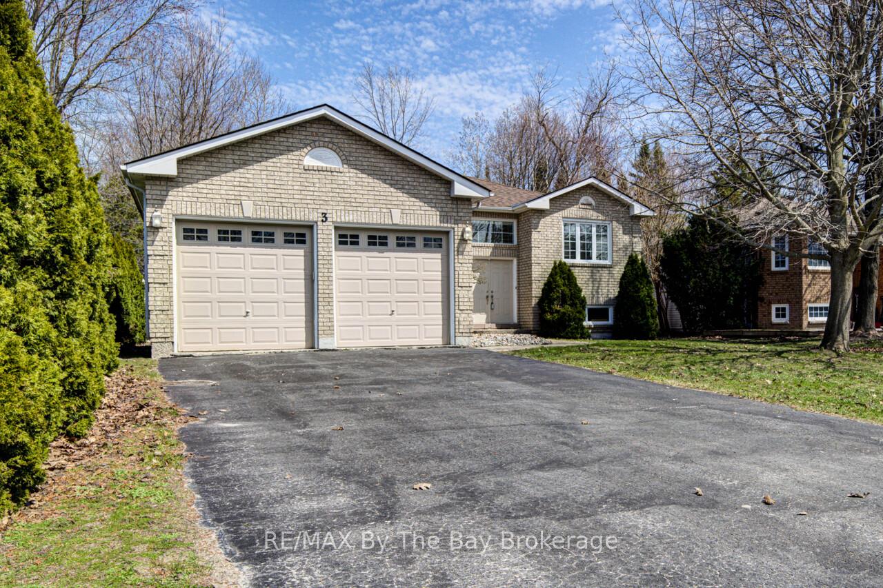 3-evergreen-crescent-wasaga-beach-ontario-s13021870