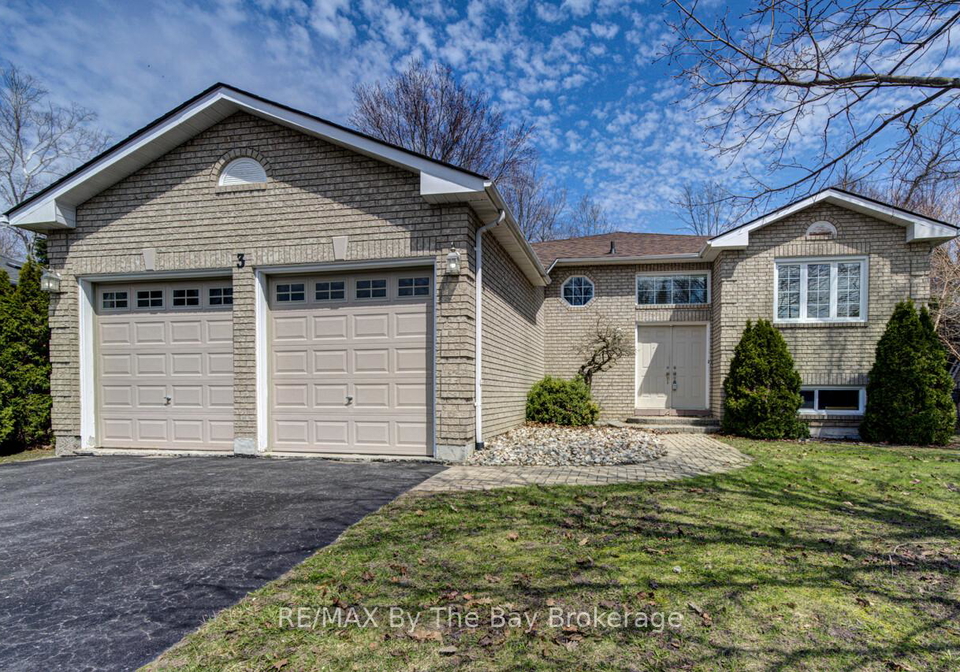 3-evergreen-crescent-wasaga-beach-ontario-s13021870