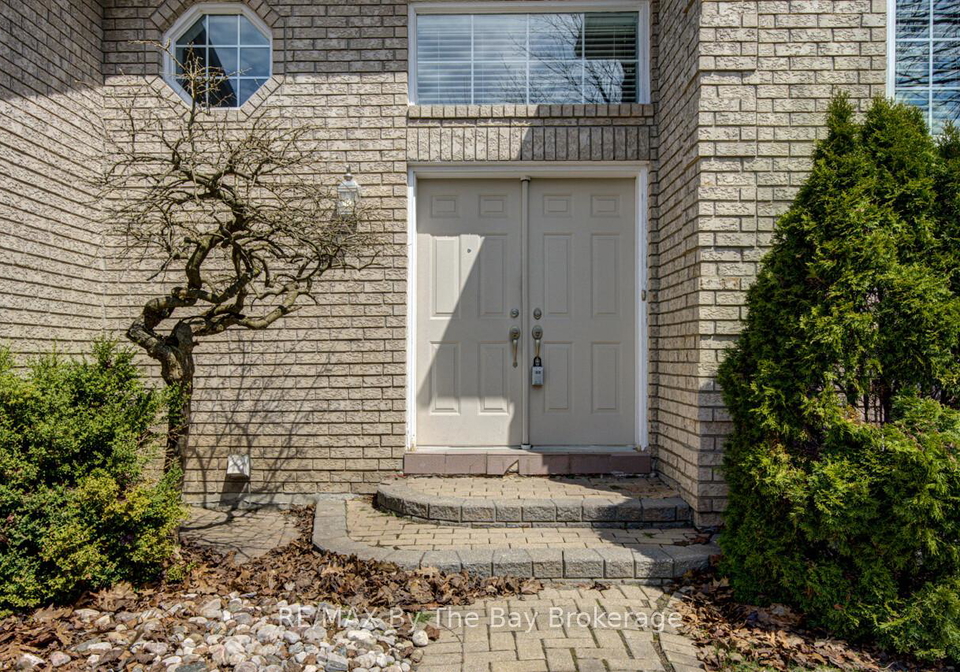 3-evergreen-crescent-wasaga-beach-ontario-s13021870