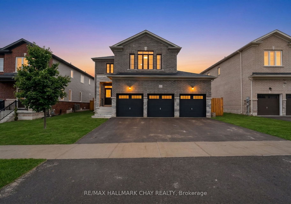 7-middleton-drive-wasaga-beach-ontario-s13022274
