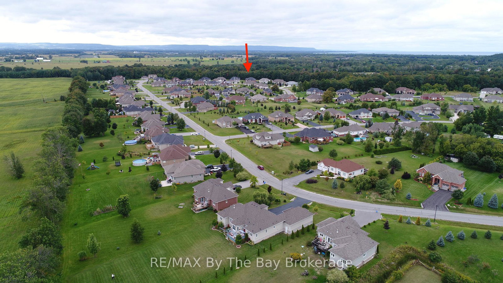 10-basswood-drive-wasaga-beach-ontario-s13023504