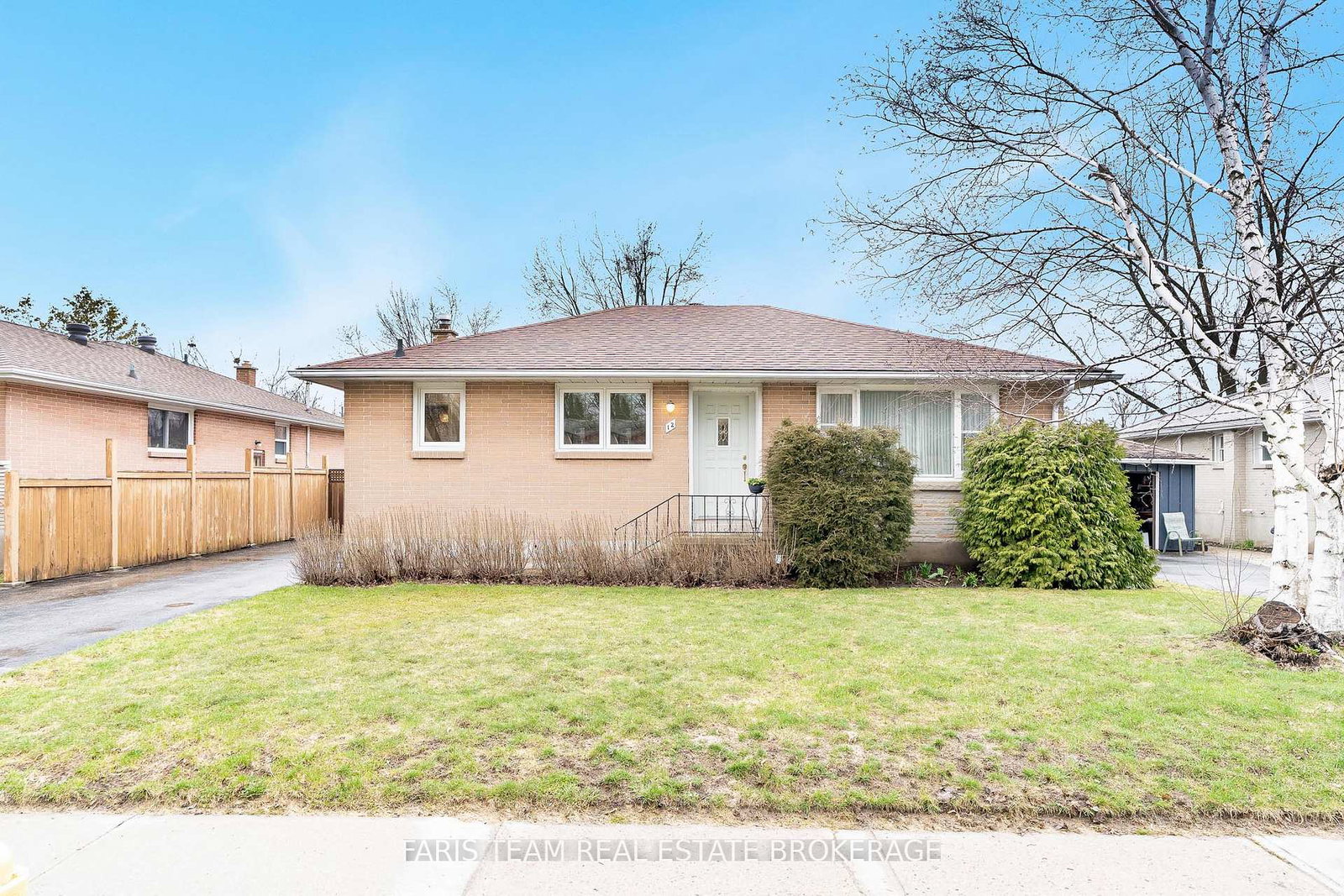 12-marion-crescent-barrie-ontario-s13023684