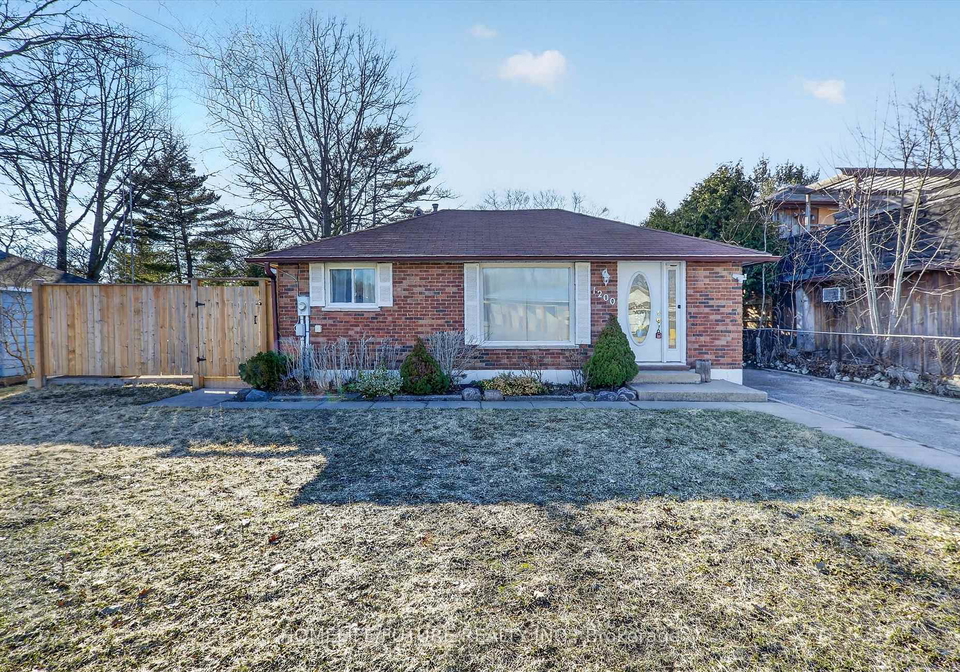 1200-mosley-street-wasaga-beach-ontario-s13024742