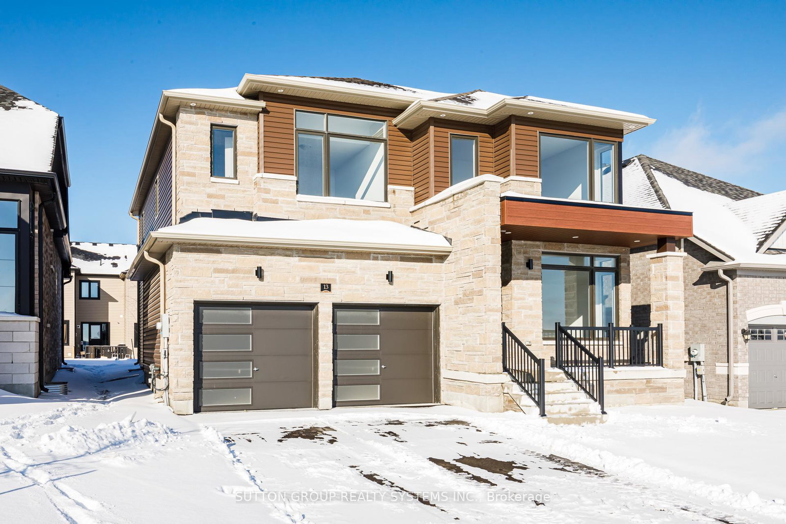 13-sun-valley-avenue-wasaga-beach-ontario-s13024946