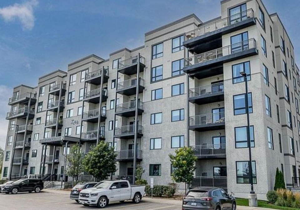 299-cundles-road-e-barrie-ontario-s13025134