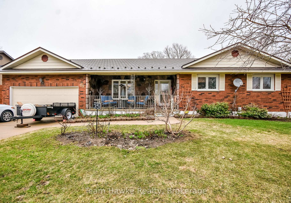 35-brule-street-penetanguishene-ontario-s13025648