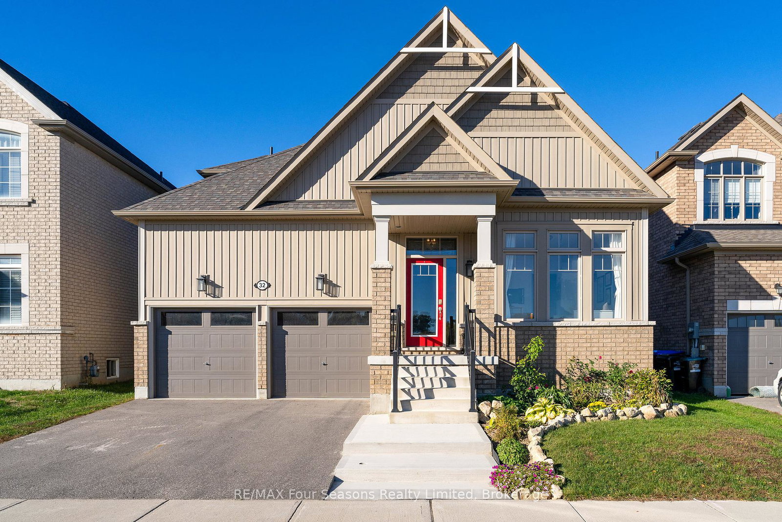 32-dey-drive-collingwood-ontario-s13027062
