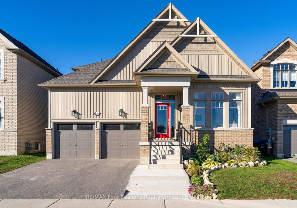 32-dey-drive-collingwood-ontario-s13027062