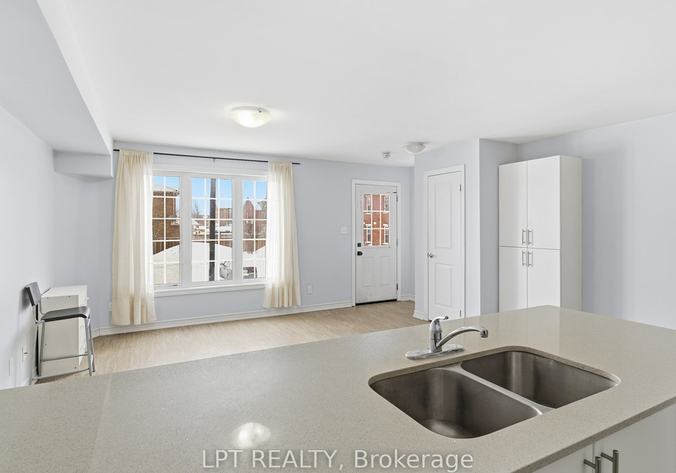 24penetanguishene-road-oro-medonte-ontario-s13027580