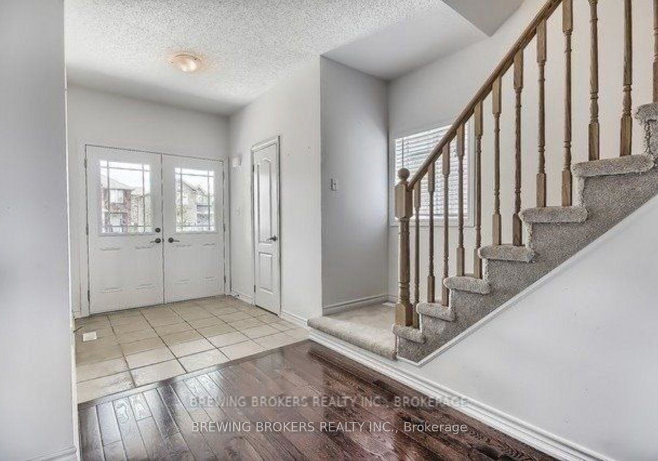 4-gwendolyn-street-barrie-ontario-s13027638
