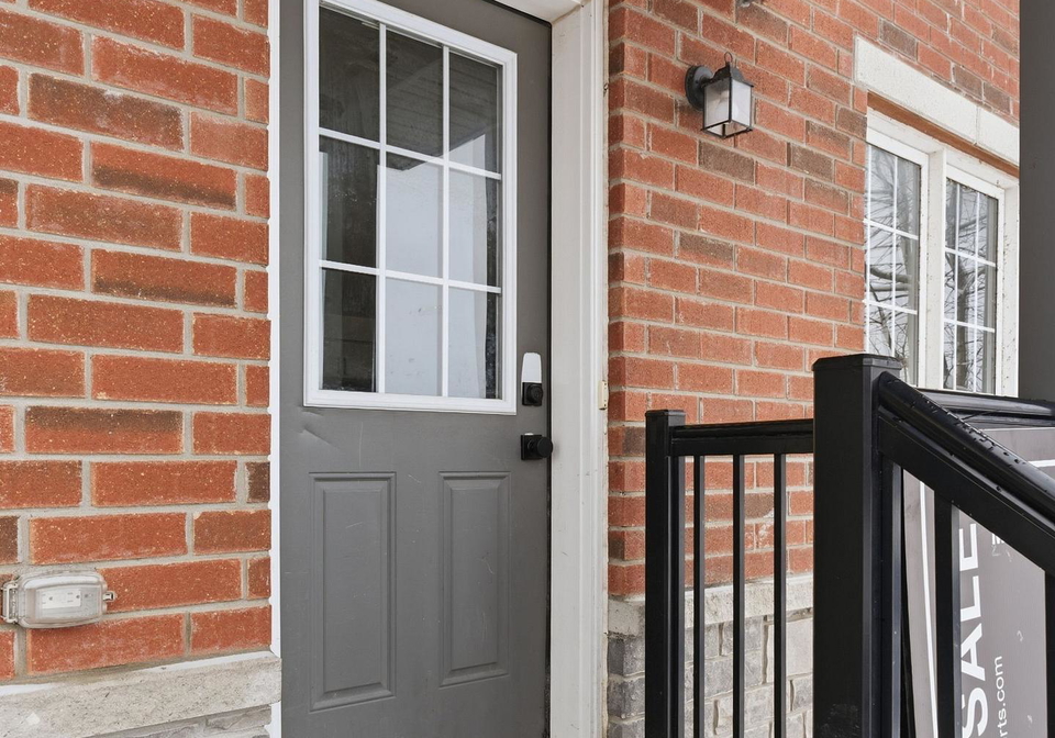 24penetanguishene-road-barrie-ontario-s13027706
