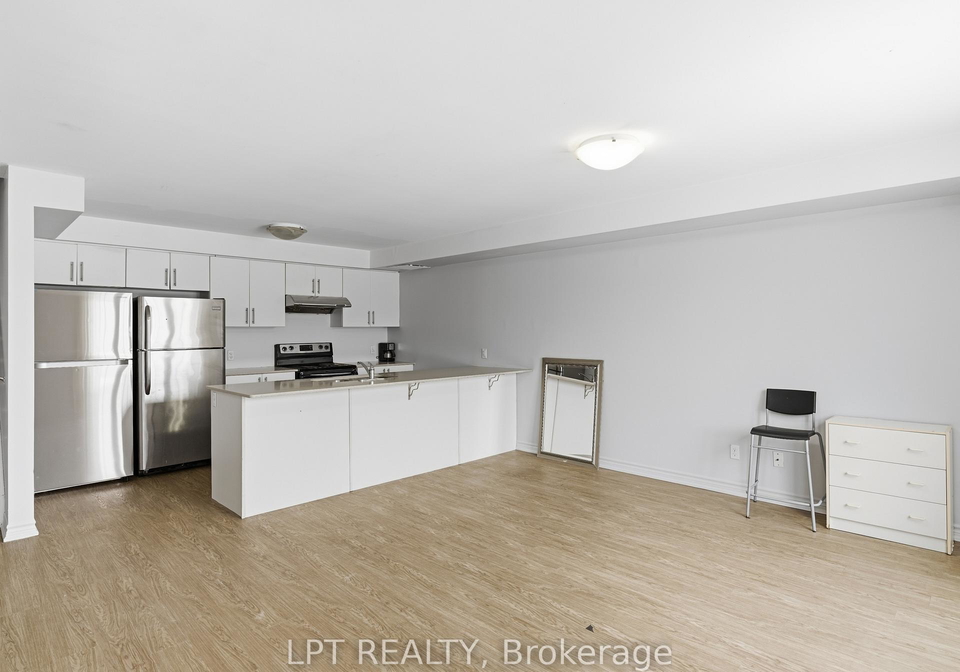 24penetanguishene-road-barrie-ontario-s13027706