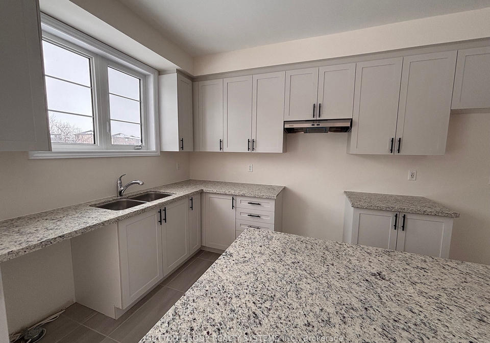 30-rosanne-circle-wasaga-beach-ontario-s13027772