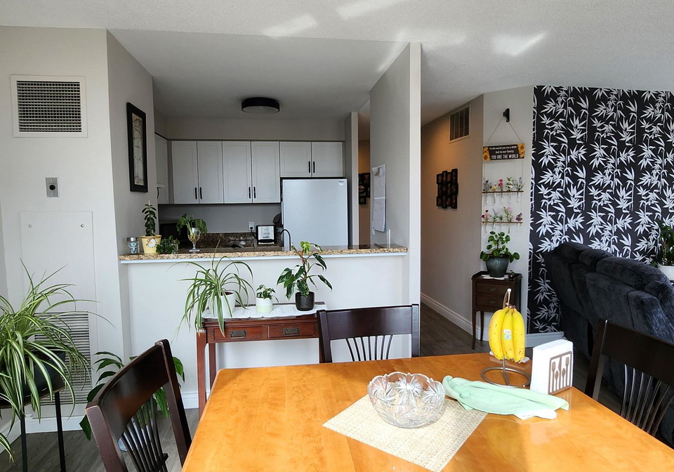 150-dunlop-street-e-barrie-ontario-s13027910